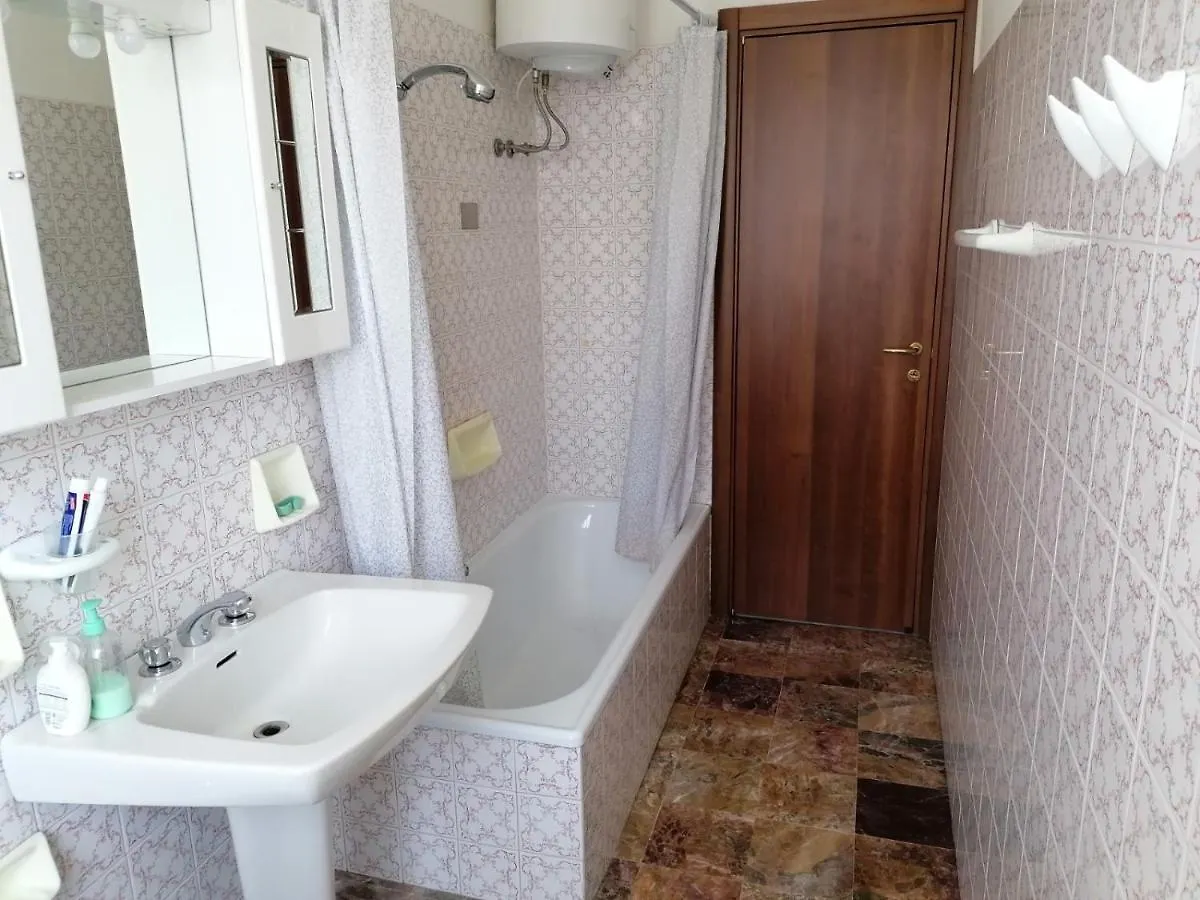 Appartamento Con Giardino Levanto Apartment